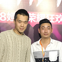 耿斯?jié)h的尋路者樂隊與經紀人李志